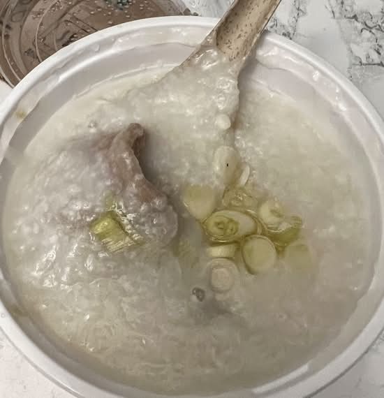 Slice Beef Congee 滑牛肉粥